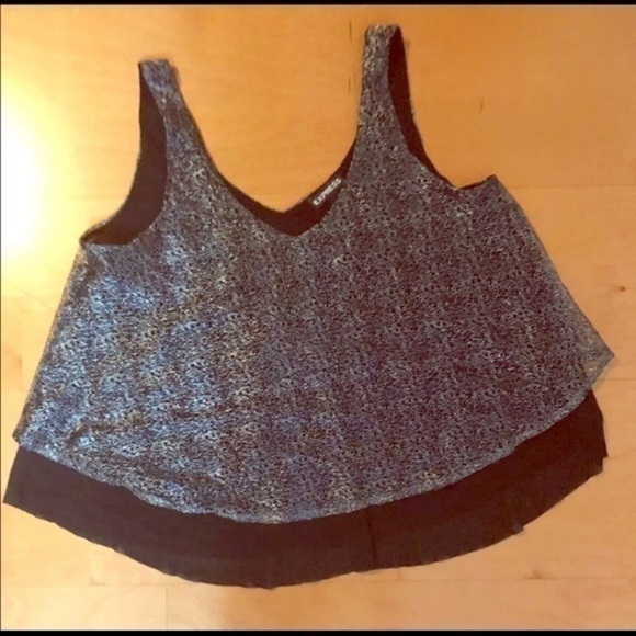 Express Dark Gray Shiny Flowy Crop Top Size XS - Picture 1 of 8